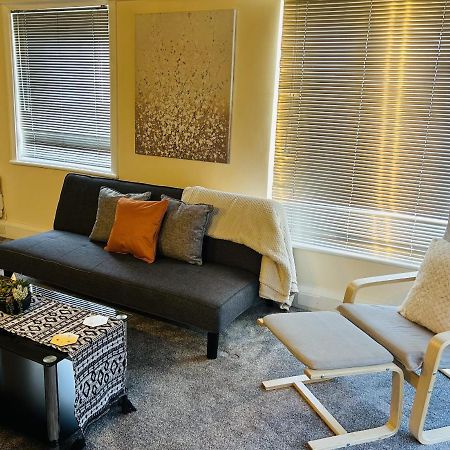 Colchester Central City East Bay Apartment Екстериор снимка