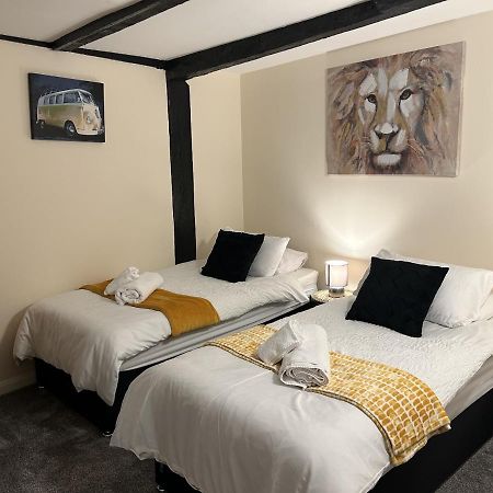 Colchester Central City East Bay Apartment Екстериор снимка